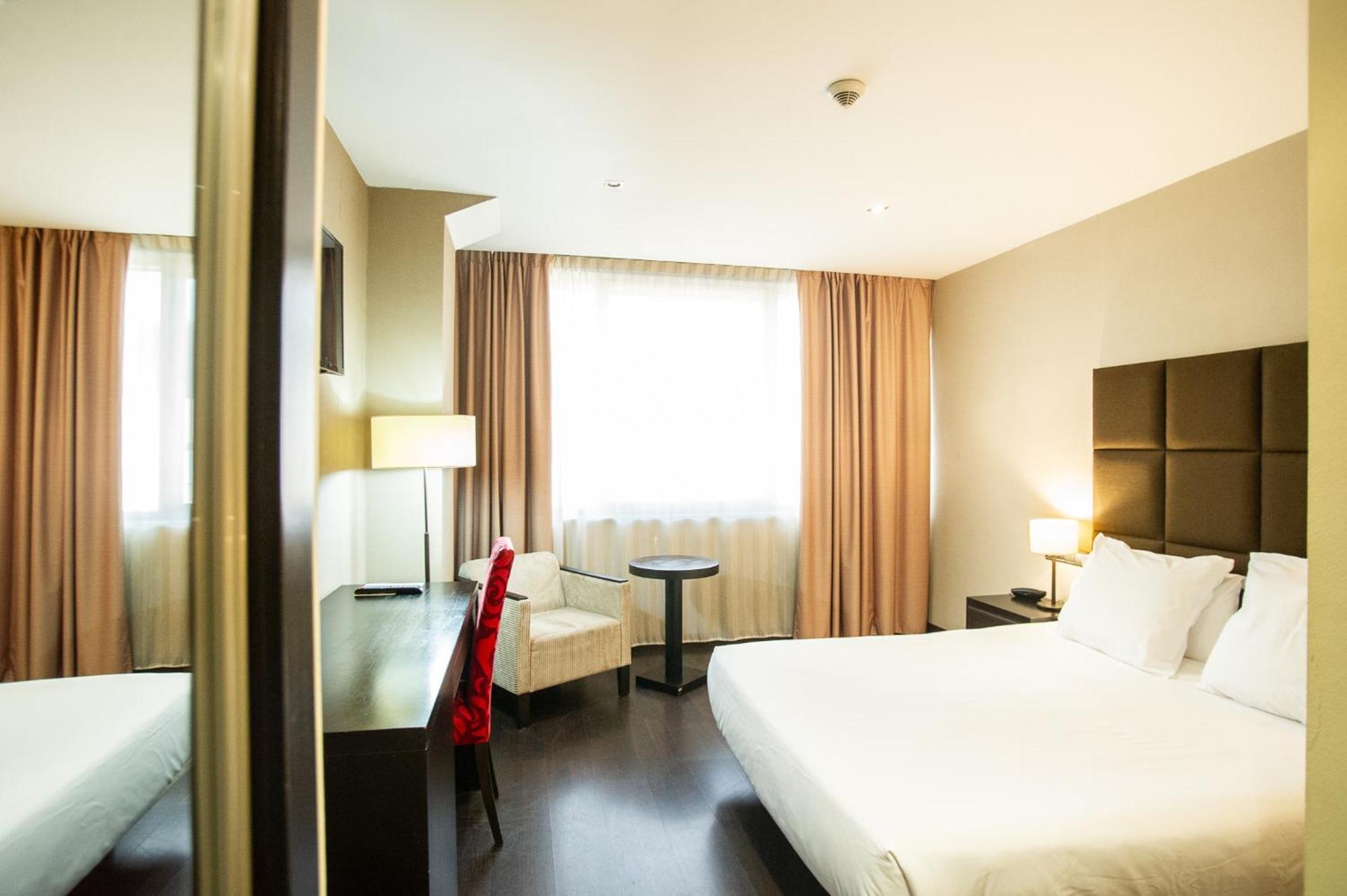 Azz Asturias Langrehotel & Spa Langreo Exterior photo